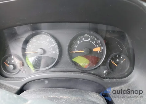 2015 Jeep Compass Sport z USA, uszkodzony, nr VIN 1C4NJCBA9FD218899